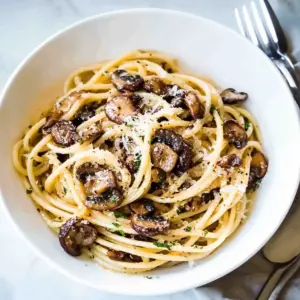 Mushroom Aglio e Olio Spaghetti