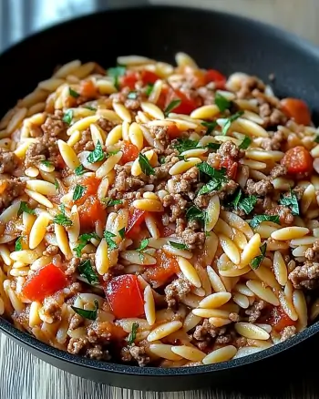 One-Pan Ground Beef and Orzo Skillet: Easy Recipe to Try!